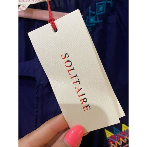 NWT Solitaire Embroidered Sleeve Pullover Blouse - Picture 3 of 6